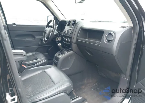 2017 Jeep Patriot Sport Se Fwd z USA, uszkodzony, nr VIN 1C4NJPBA9HD208710